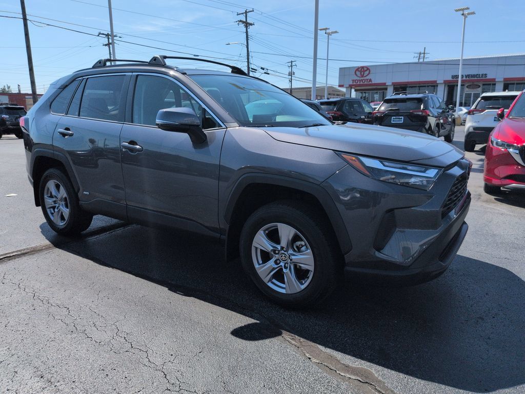 Certified 2025 Toyota RAV4 XLE w/ Convenience Package AWD/4WD image 7