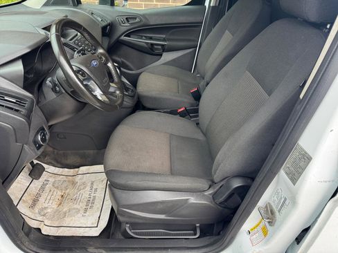 Used 2018 Ford Transit Connect XL image 5