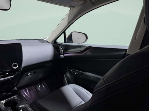 Used 2025 Lexus NX 350h image 13