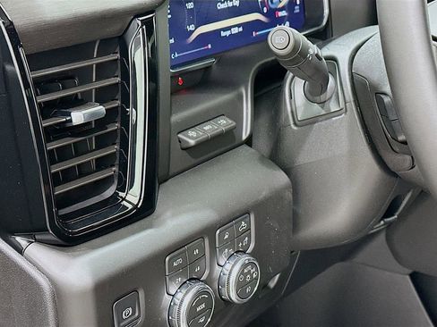 New 2026 GMC Sierra 3500 AT4 w/ AT4 Premium Plus Package AWD/4WD image 10