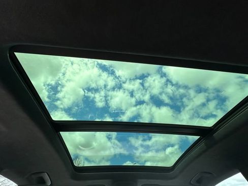 Used 2023 Audi SQ8 Prestige image 17