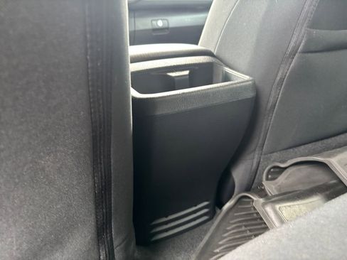 Used 2021 Toyota Tacoma TRD Sport w/ Technology Package image 35