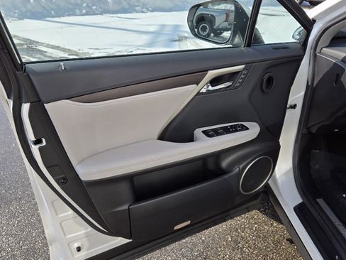 Used 2022 Lexus RX 350 AWD w/ Premium Package image 9