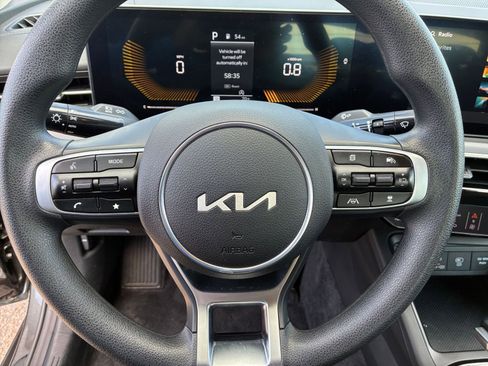 Used 2025 Kia K5 LXS image 28