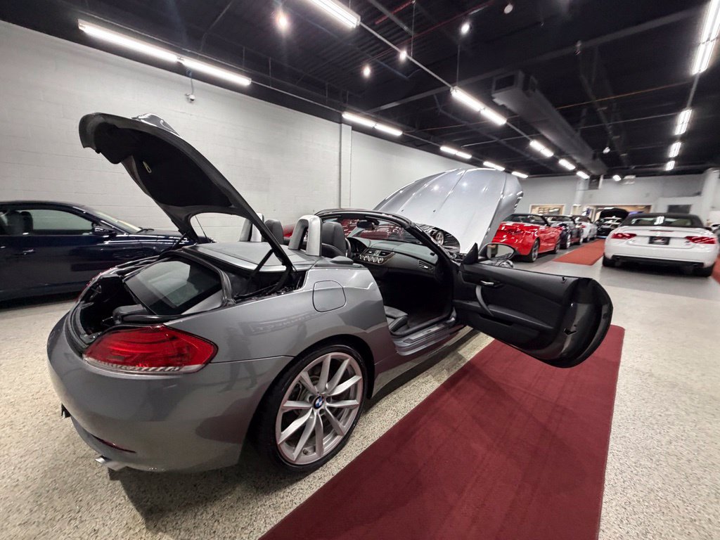 Used 2012 BMW Z4 sDrive35i RWD image 48