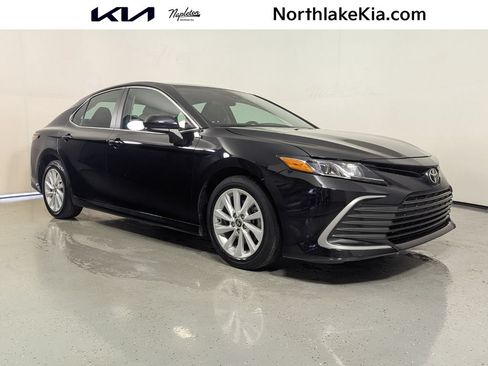 Used 2021 Toyota Camry LE FWD image 1