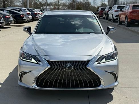 Used 2024 Lexus ES 350 350 w/ Premium Package image 8