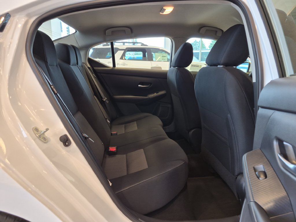 Certified 2023 Nissan Sentra SV FWD image 27