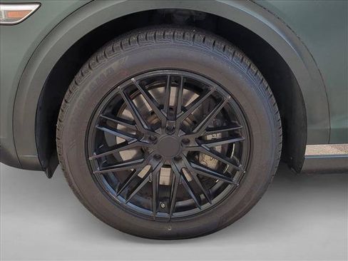 Used 2024 Genesis GV70 2.5T w/ Advanced Package AWD/4WD image 26