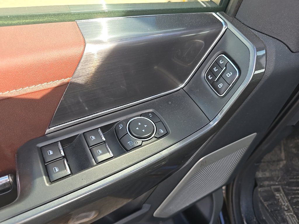 Used 2023 Ford F150 Lariat w/ Equipment Group 502A High AWD/4WD image 9