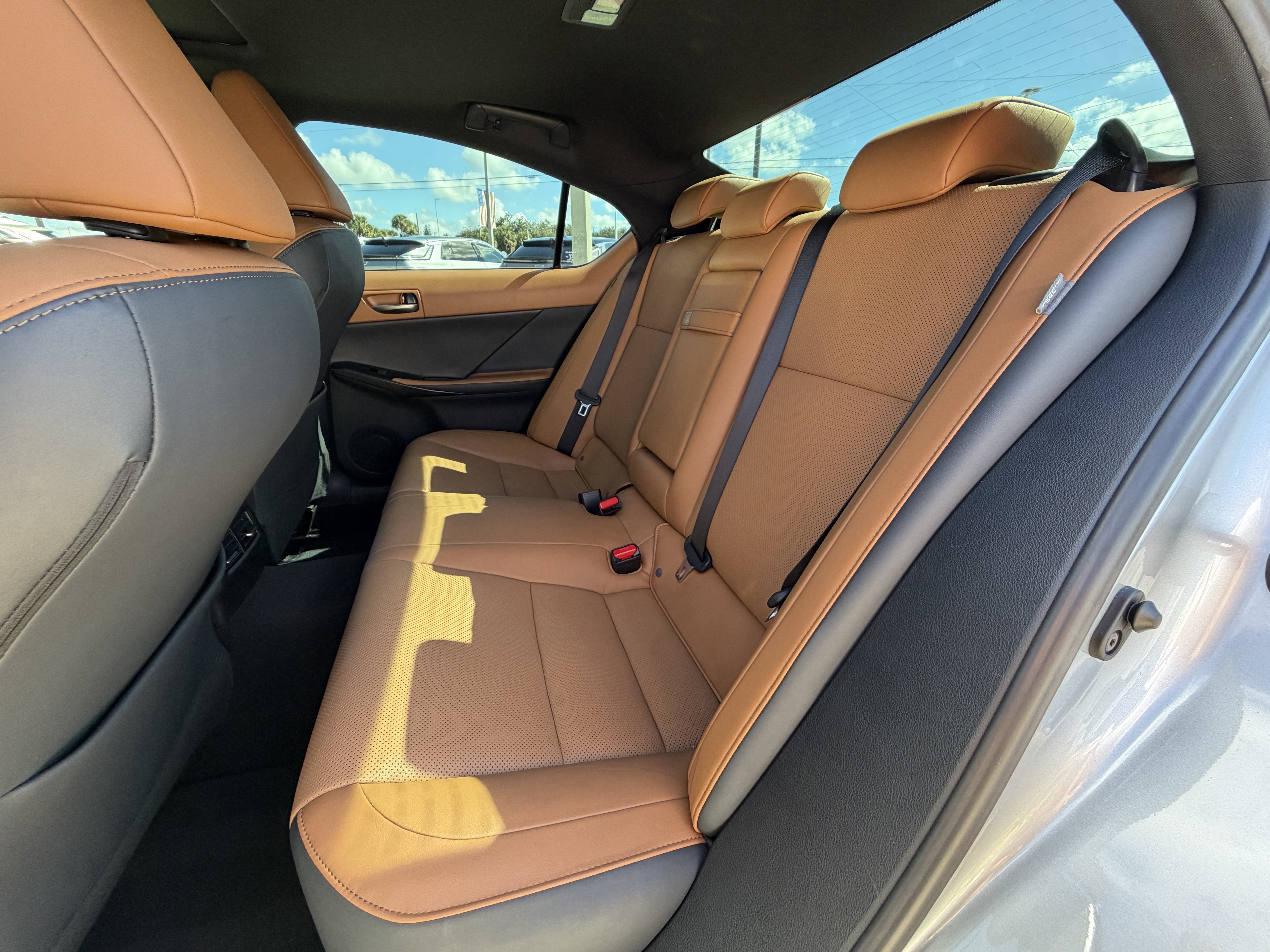 Used 2023 Lexus IS 350 F Sport w/ Accessory Package RWD image 17