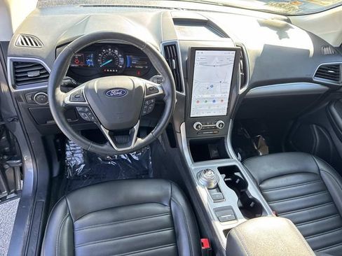Certified 2022 Ford Edge SEL w/ Convenience Package image 19