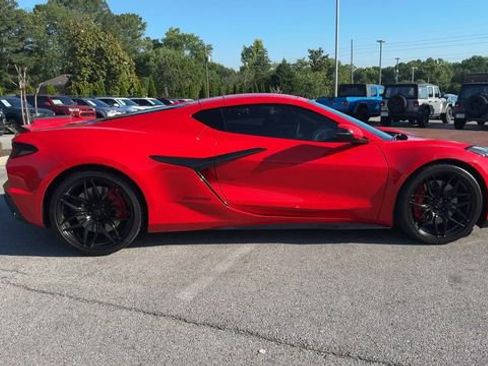 Used 2026 Chevrolet Corvette Z06 RWD image 3