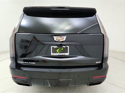 Used 2025 Cadillac Escalade Sport Platinum w/ LPO, Floor Liner Package image 5