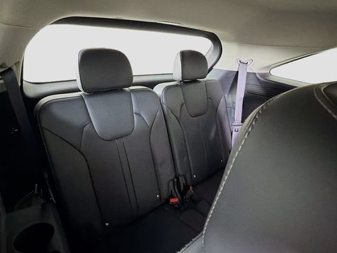Used 2024 Kia Sorento X-Line EX AWD/4WD image 32
