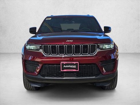 New 2025 Jeep Grand Cherokee Laredo X w/ Luxury Tech Group I image 6
