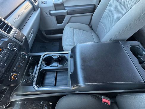 Used 2018 Ford F350 XLT w/ XLT Premium Package AWD/4WD image 27