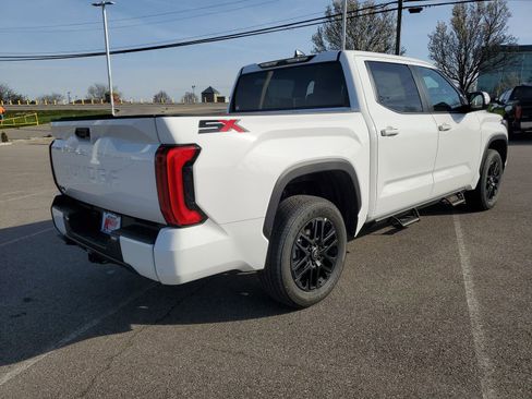 New 2026 Toyota Tundra SR5 AWD/4WD image 4