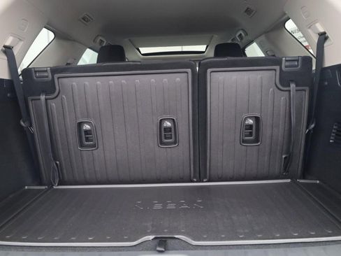 New 2026 Nissan Pathfinder Platinum image 25