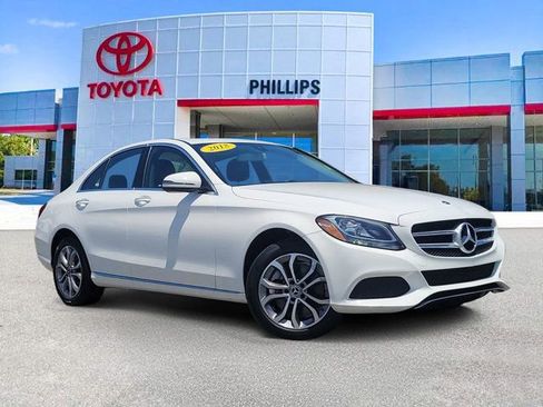 Used 2018 Mercedes-Benz C 300 4MATIC Sedan image 1