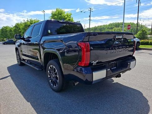 New 2026 Toyota Tundra Limited AWD/4WD image 3