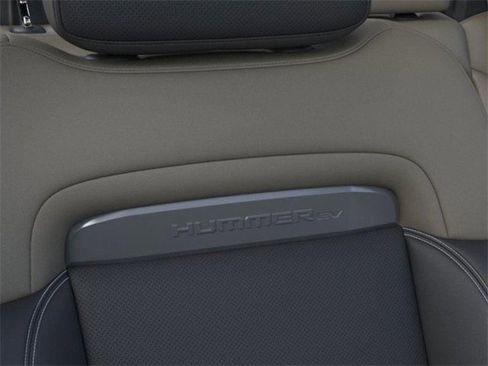 New 2026 GMC Hummer EV 4x4 Crew Cab image 21