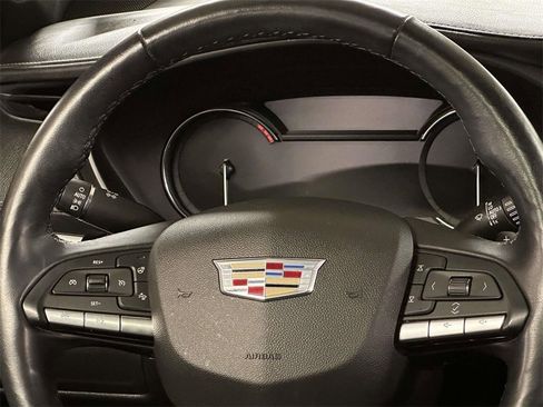 Used 2023 Cadillac XT4 Premium Luxury image 20