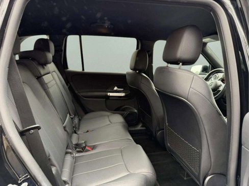 Certified 2022 Mercedes-Benz GLB 250 4MATIC image 26