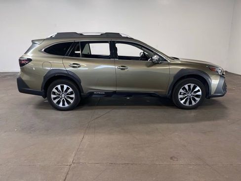 Used 2023 Subaru Outback Touring XT image 2
