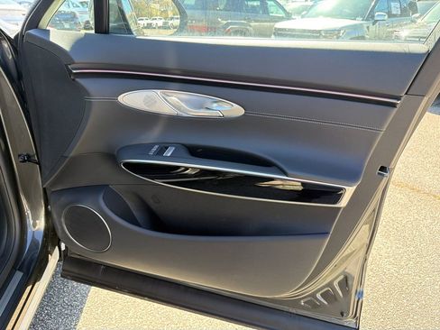 New 2026 Genesis GV70 2.5T image 14