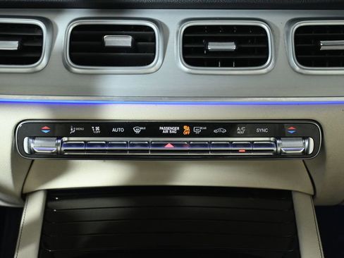 Certified 2021 Mercedes-Benz GLE 350 4MATIC image 20