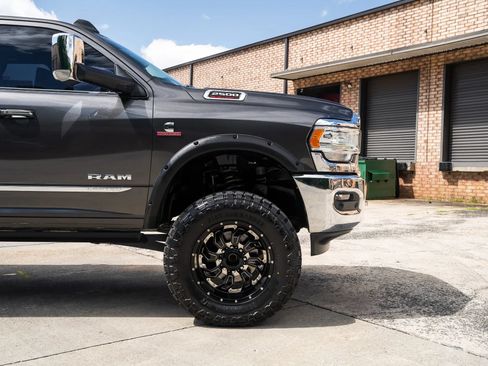 Used 2019 RAM 2500 Limited AWD/4WD image 12