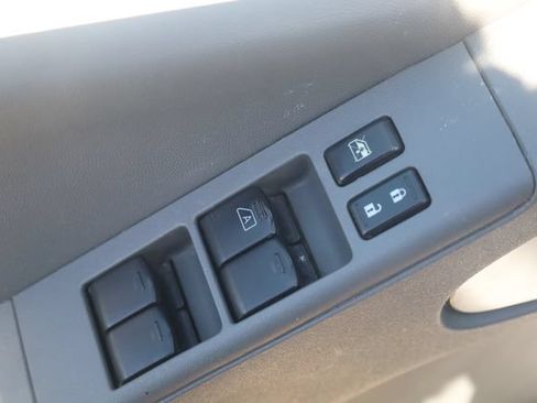 Used 2019 Nissan Frontier SV RWD image 14