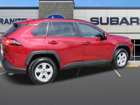 Used 2021 Toyota RAV4 XLE image 12