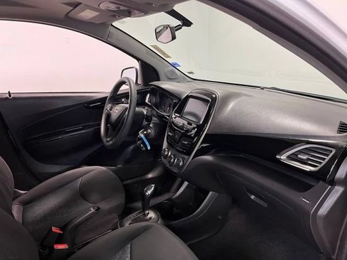Used 2022 Chevrolet Spark LT FWD image 11