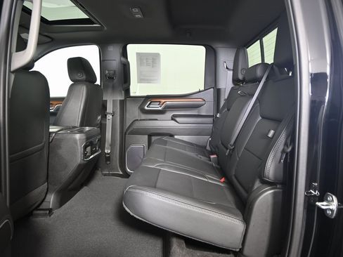 Used 2023 GMC Sierra 1500 Denali w/ Denali Reserve Package image 18