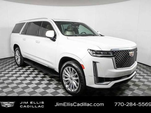 Used 2022 Cadillac Escalade ESV Premium Luxury image 30