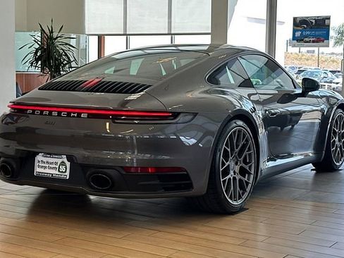 Used 2020 Porsche 911 Carrera image 4