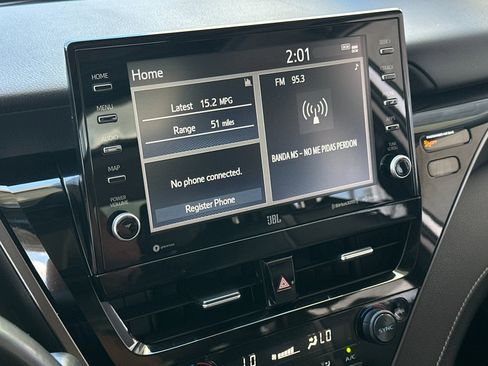 Used 2023 Toyota Camry XSE FWD image 16