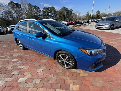 Used 2022 Subaru Impreza 2.0i Premium AWD/4WD image 37