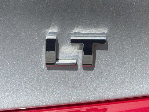 Used 2022 Chevrolet Malibu LT w/ Leather Package FWD image 32