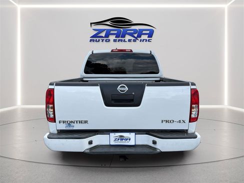 Used 2012 Nissan Frontier PRO-4X AWD/4WD image 6