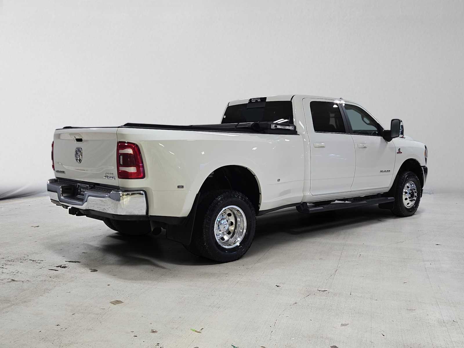Used 2024 RAM 3500 Laramie w/ Towing Technology Group AWD/4WD image 3