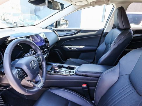 Used 2025 Lexus NX 250 FWD w/ Accessory Package (A2) image 20