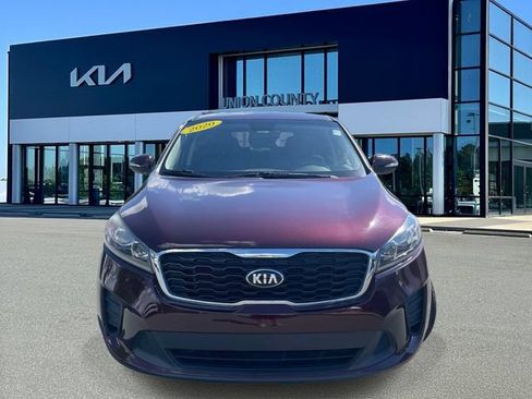 Used 2020 Kia Sorento FWD V6 image 2