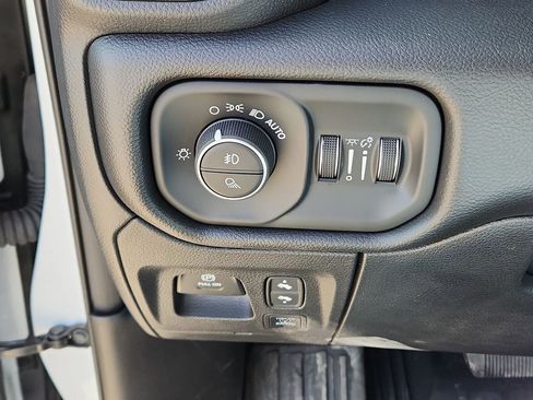 New 2026 RAM 1500 Laramie w/ Night Edition image 25