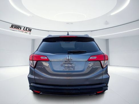 Used 2020 Honda HR-V Sport image 4