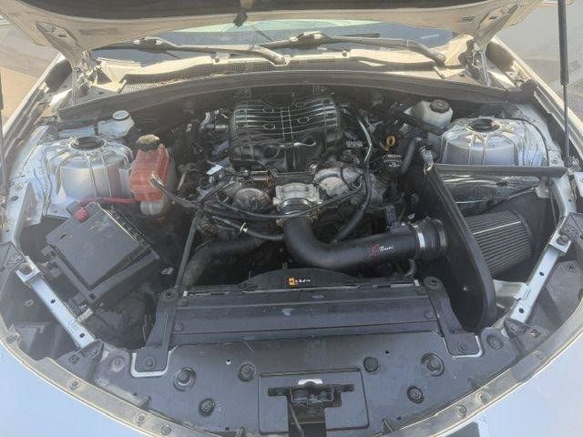 Used 2016 Chevrolet Camaro LT RWD image 8