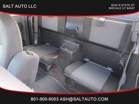 Used 2011 GMC Canyon SLT image 12