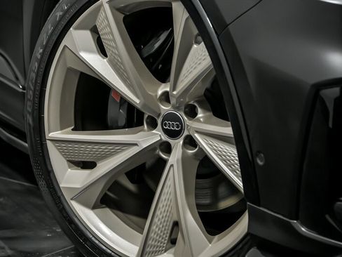 Used 2021 Audi SQ7 Premium Plus image 3